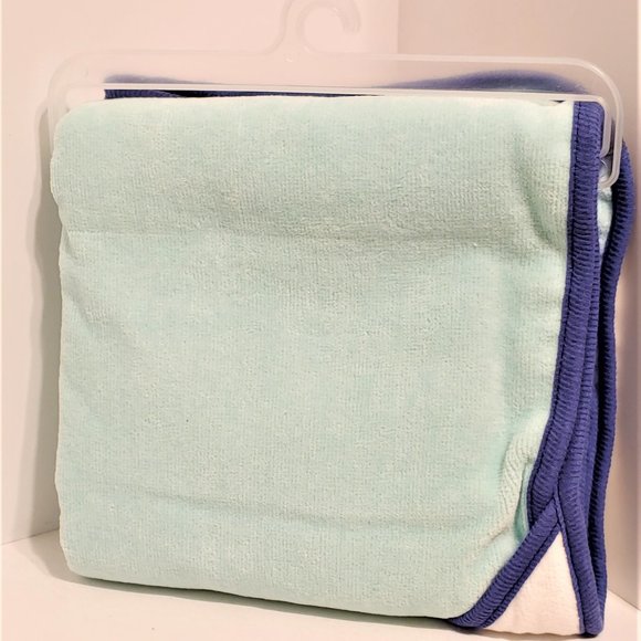 Infant Hooded Towel  by Cloud Island NWT - Picture 3 of 4